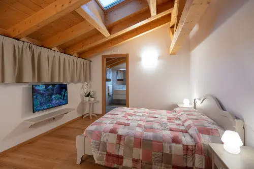 Stanza 4 dell’Agriturismo I Comelli, vista 1